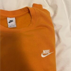 men’s nike sweatshirt